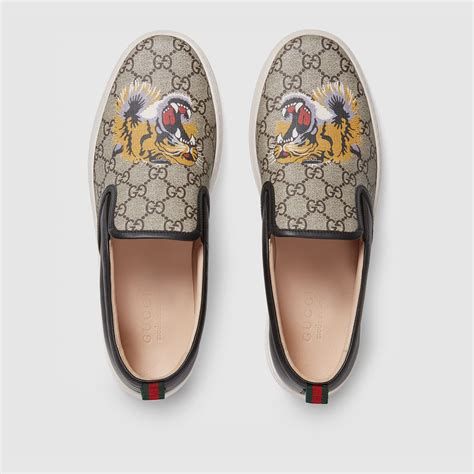 gucci tiger print slip on